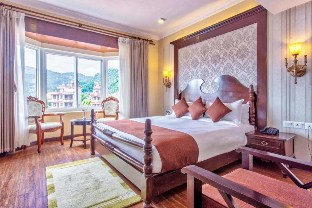 Da Yatra Courtyard Hotel & Resort Pokhara Exterior photo